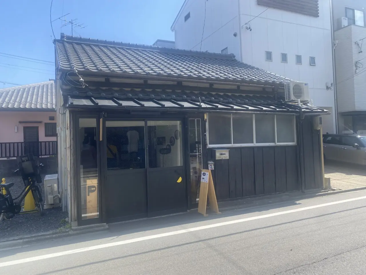 MOMO GALLERY