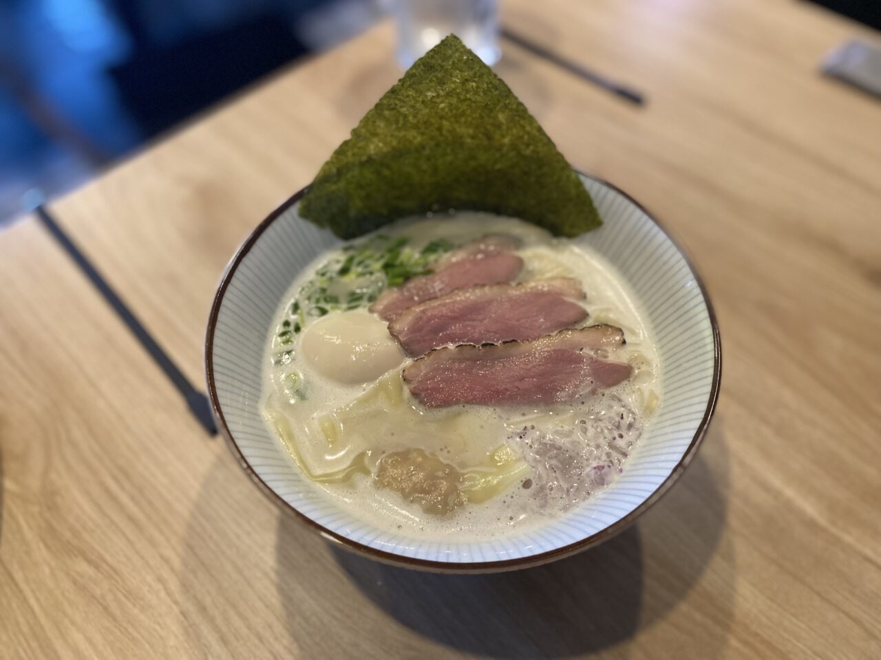 鴨出汁麺酒場 シフク