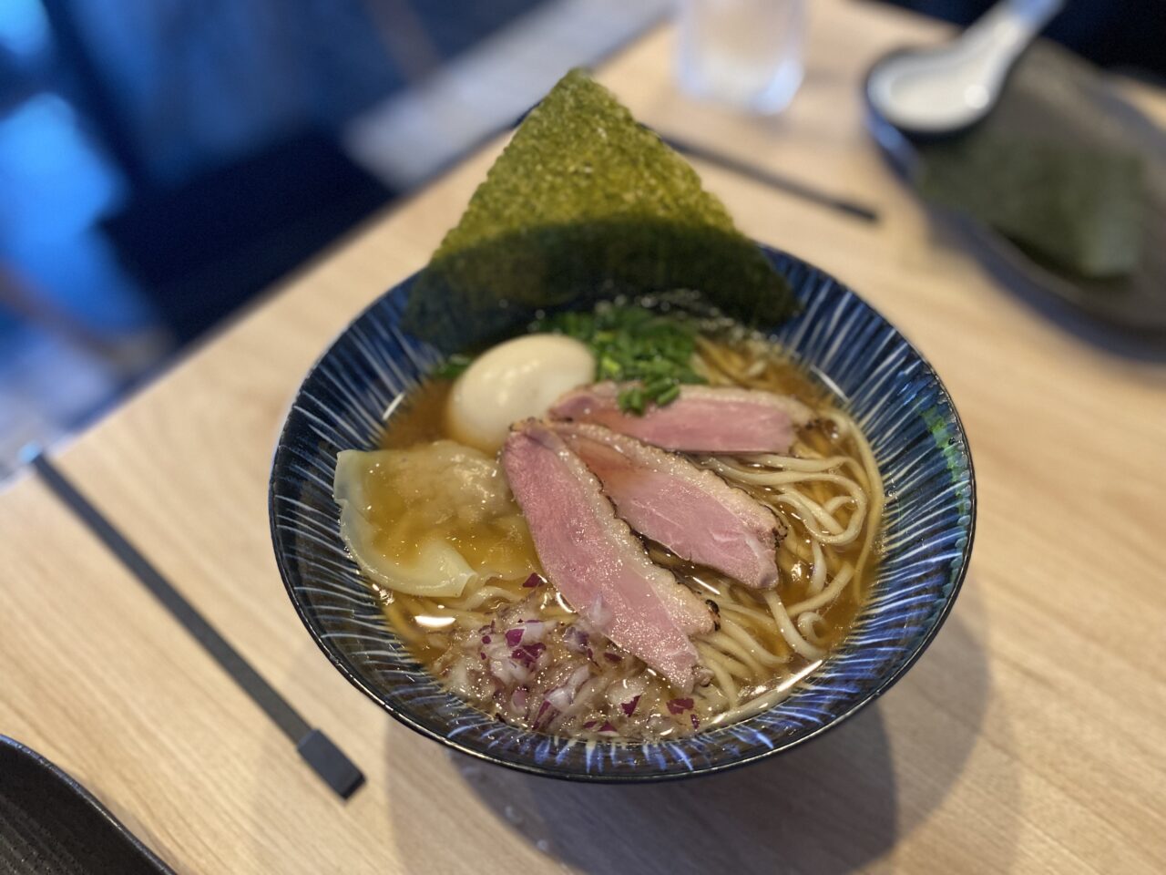 鴨出汁麺酒場 シフク