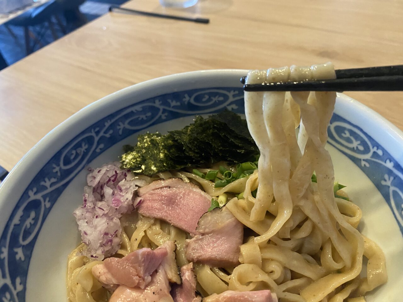 鴨出汁麺酒場 シフク
